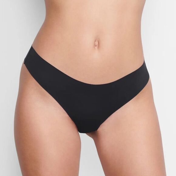 SKIMS NAKED DIPPED THONG ONYX M NWT IN PACKAGING - Picture 1 of 6